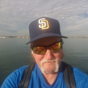 Meet your Posher, Chuck